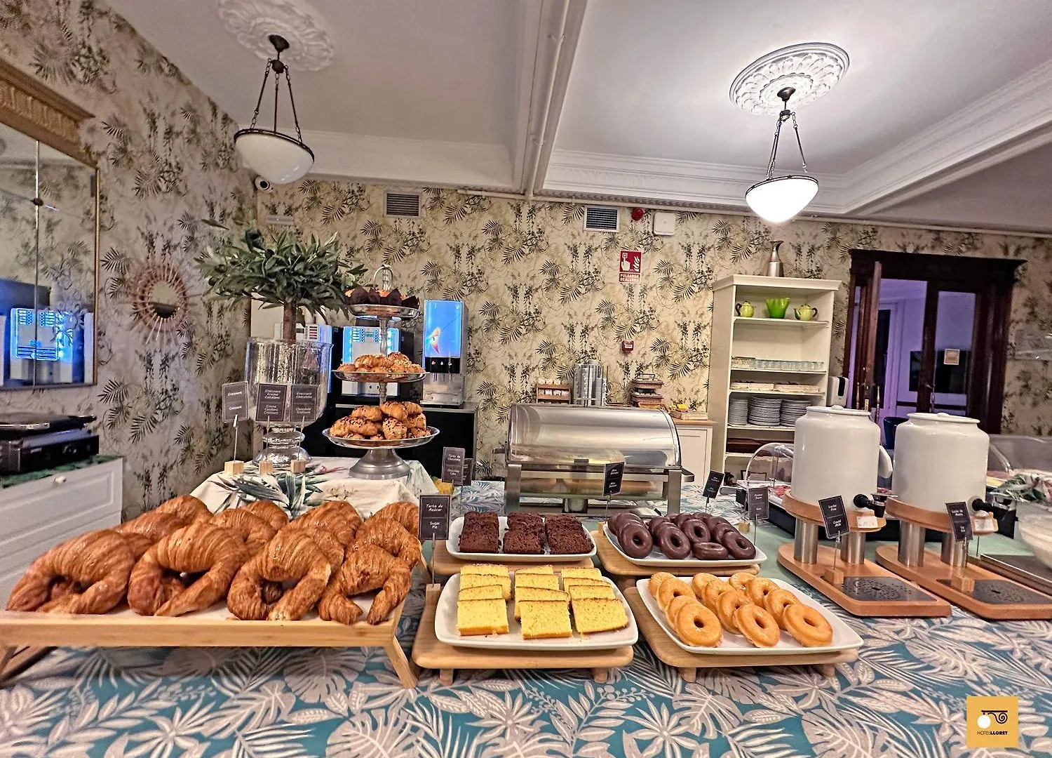 Hotel Lloret Ramblas Barcelona Spain