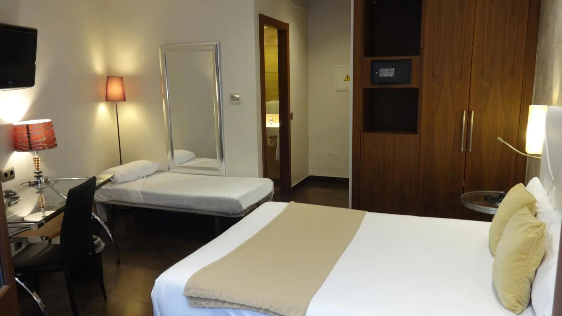 Hotel Lloret Ramblas Barcelona