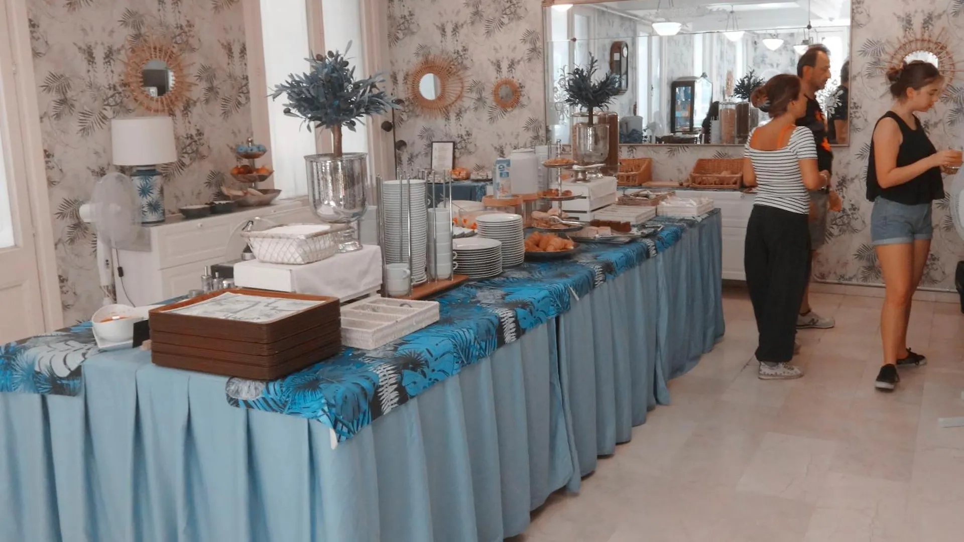 ברצלונה Hotel Lloret Ramblas ספרד